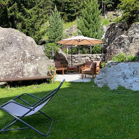Hotel Gembro Chiesa in Valmalenco Exterior photo