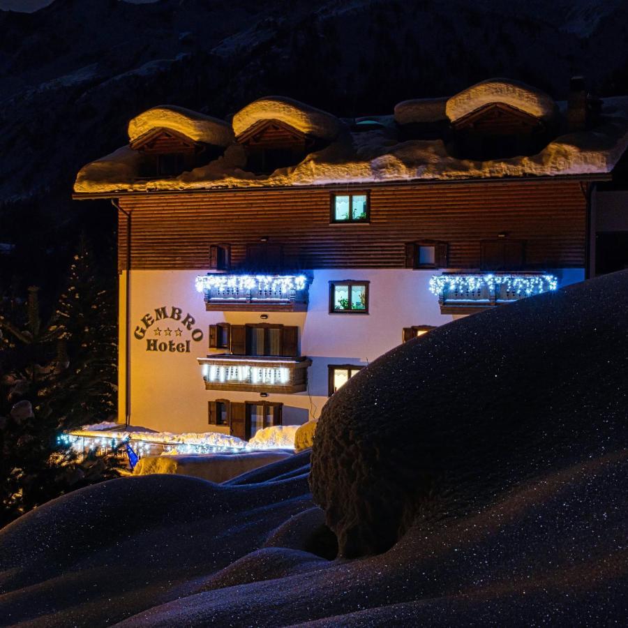 Hotel Gembro Chiesa in Valmalenco Exterior photo